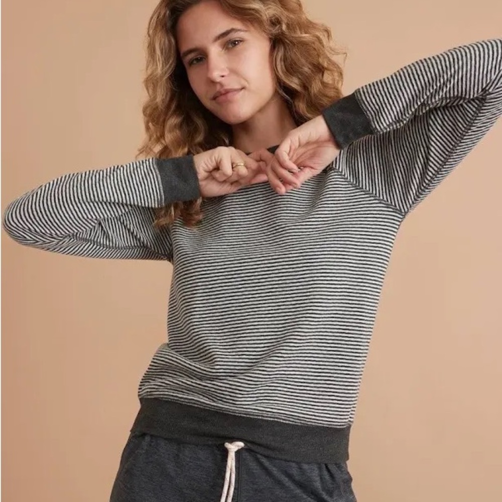 Marine Layer Reversible Raglan Sweater Gray Stripes/Dots, Sz L EUC
